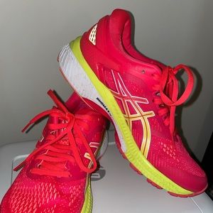 ASICS Gel Kayano 26 women’s running shoe pink